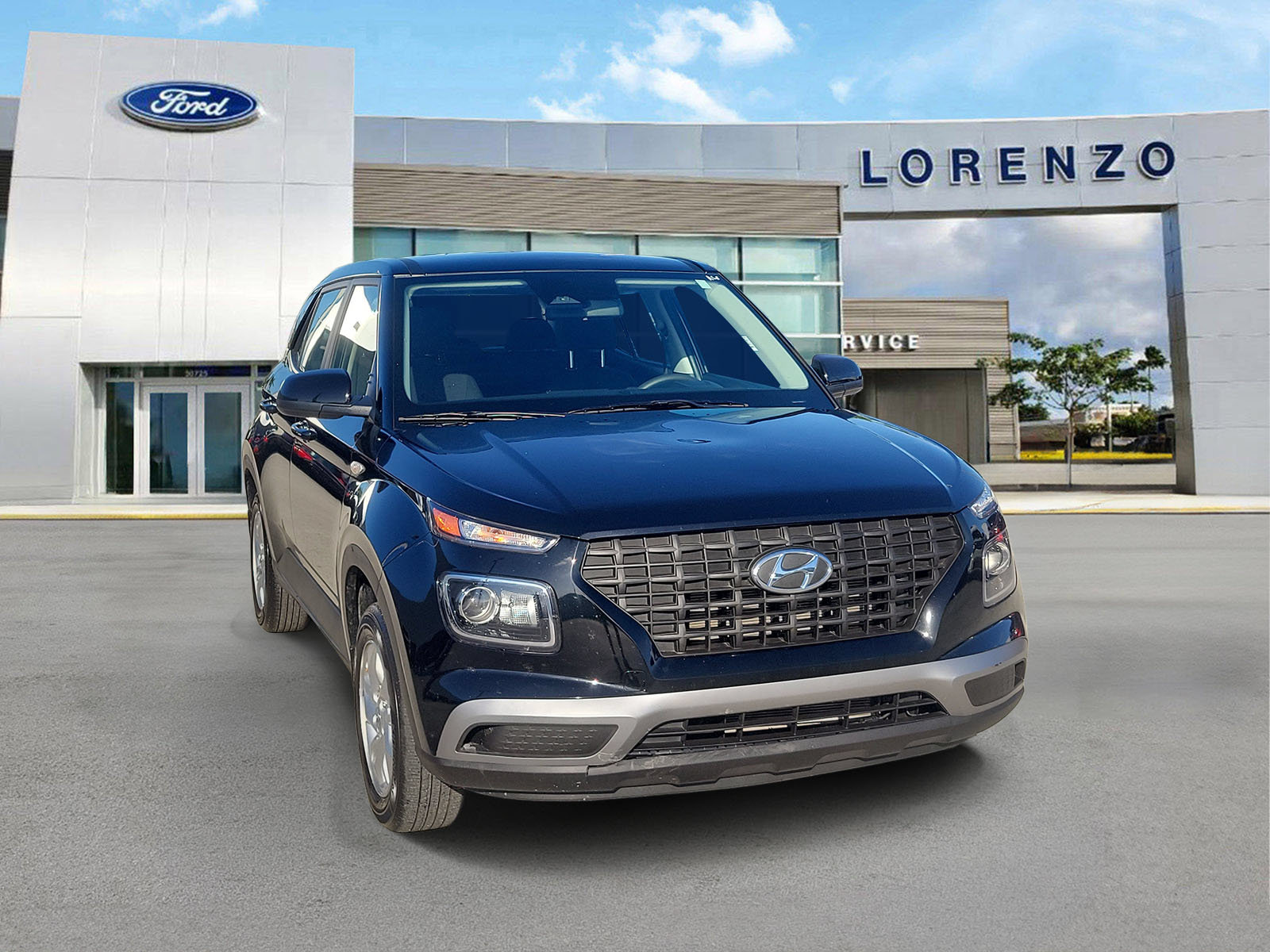 Used 2026 Hyundai Venue SE FWD image 3