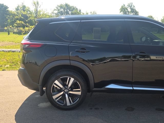 Used 2021 Nissan Rogue SL FWD image 7