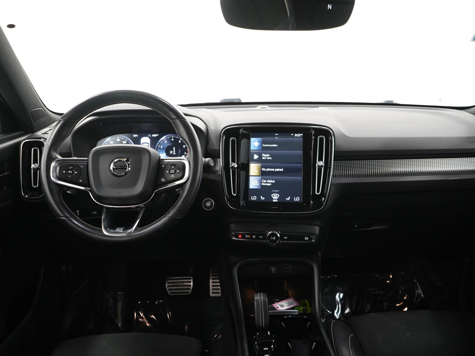 Used 2020 Volvo XC40 T5 R-Design AWD/4WD image 16