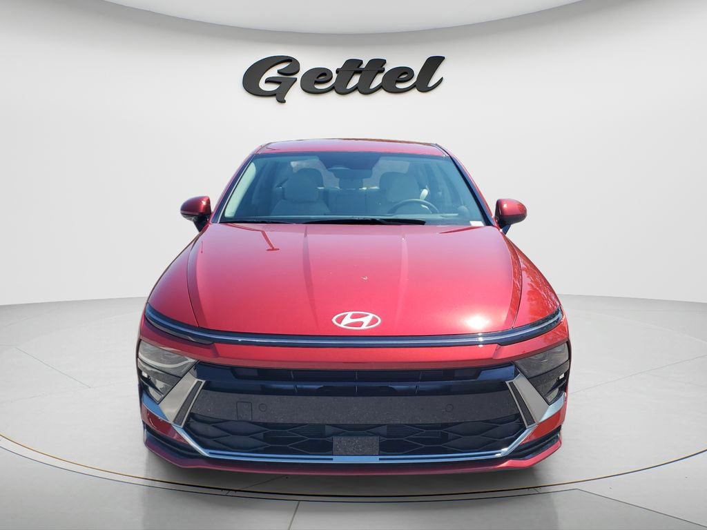 Used 2026 Hyundai Sonata SEL image 2