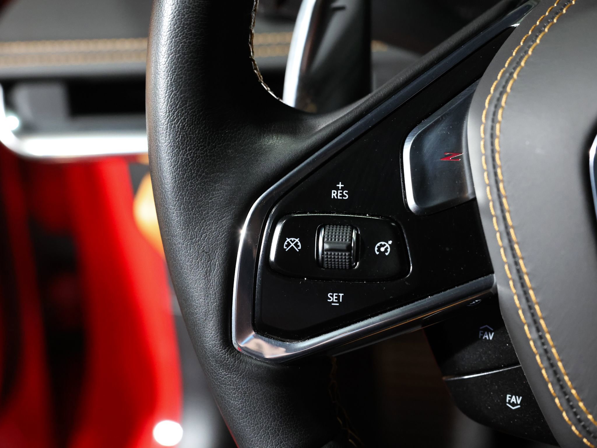 Used 2020 Chevrolet Corvette Stingray Premium Cpe w/ 3LT Preferred Equipment Group image 32