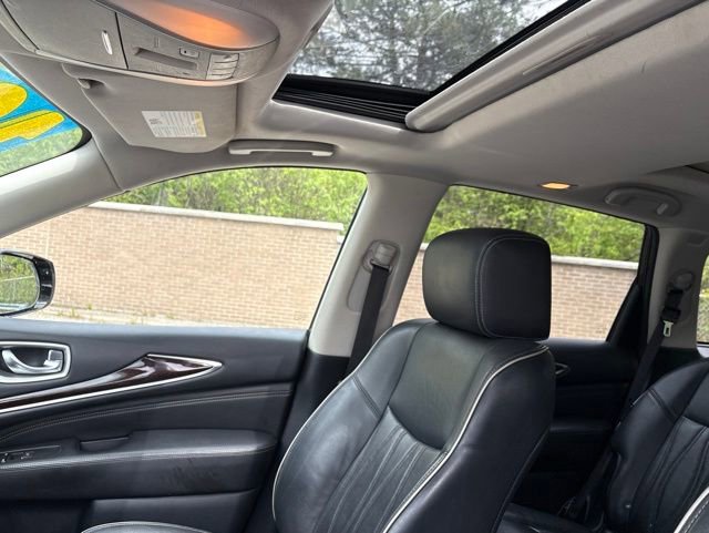 Used 2019 INFINITI QX60 Luxe w/ Sensory Package AWD/4WD image 30