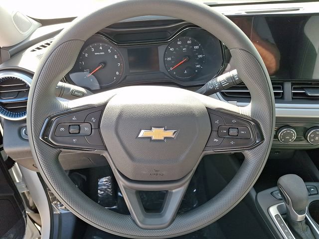 New 2026 Chevrolet Trax LS w/ Driver Confidence Package image 8