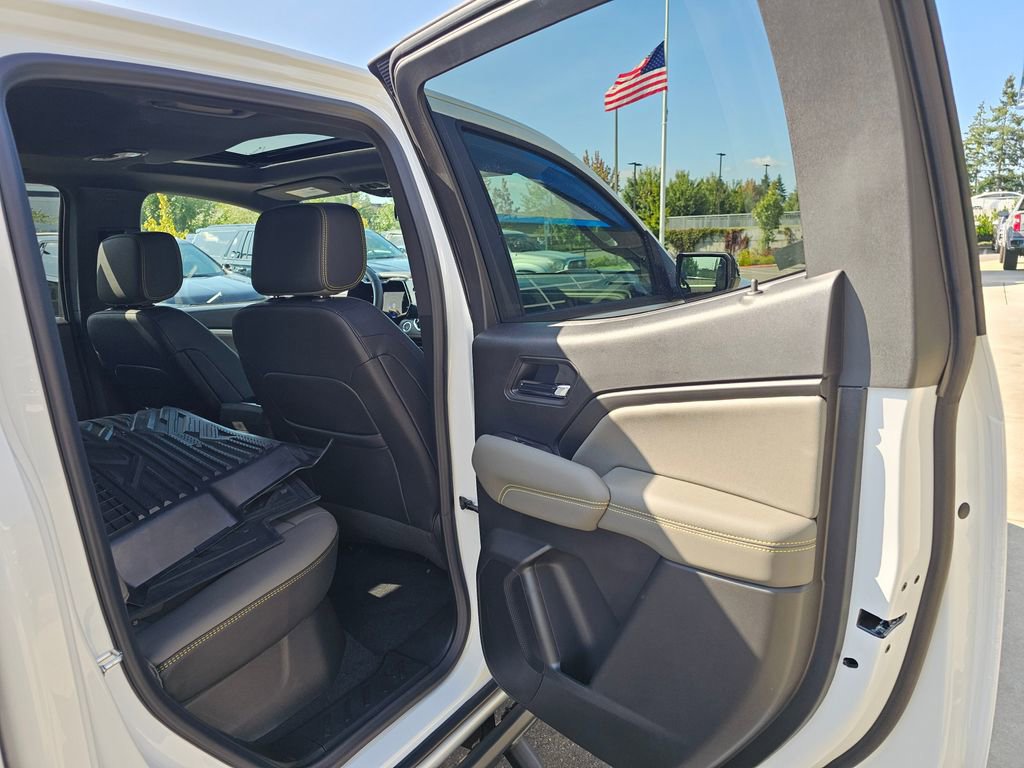 New 2026 Chevrolet Colorado ZR2 w/ ZR2 Bison Edition image 14