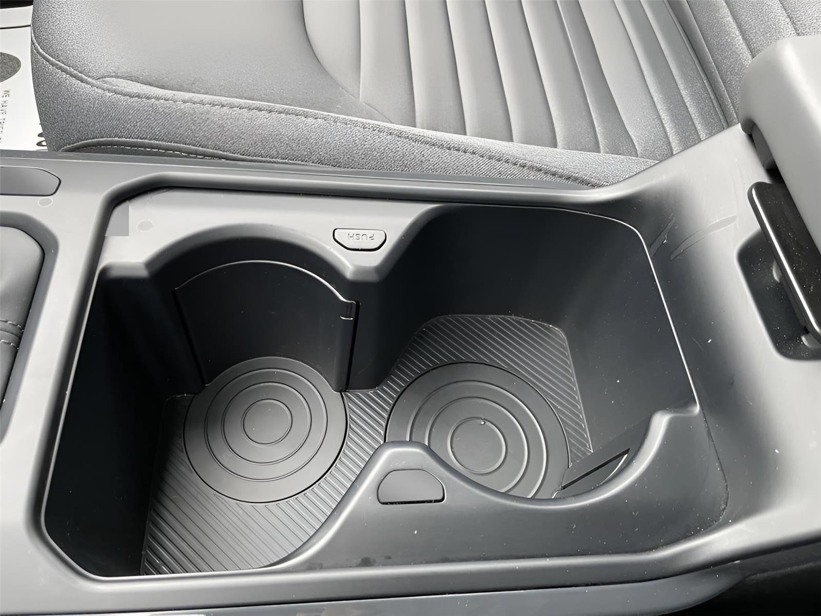 Used 2025 Kia K4 EX image 31