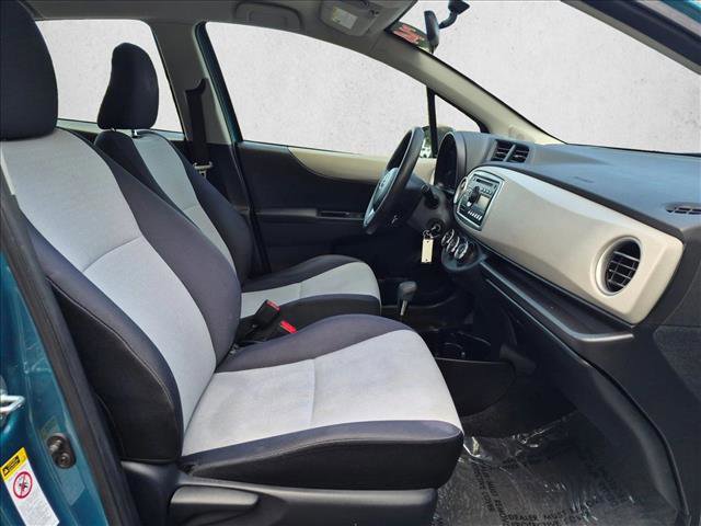 Used 2014 Toyota Yaris LE FWD image 18