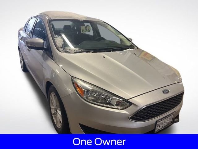 Used 2016 Ford Focus SE image 4