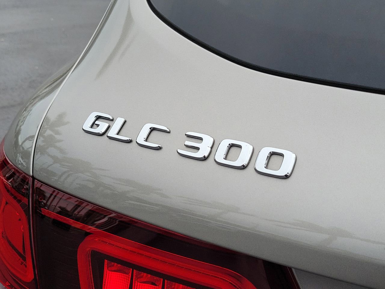 Certified 2022 Mercedes-Benz GLC 300 image 7