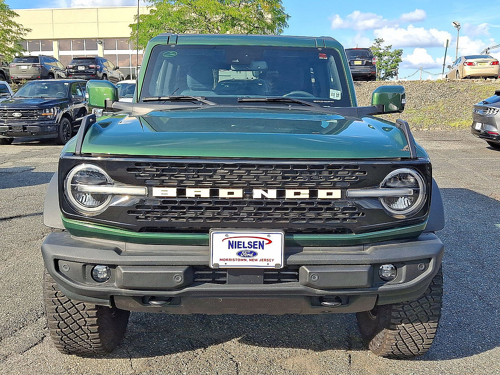Certified 2022 Ford Bronco Outer Banks w/ Sasquatch Package AWD/4WD image 35