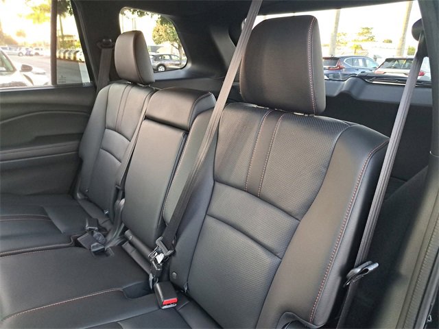 Used 2023 Honda Passport TrailSport image 12