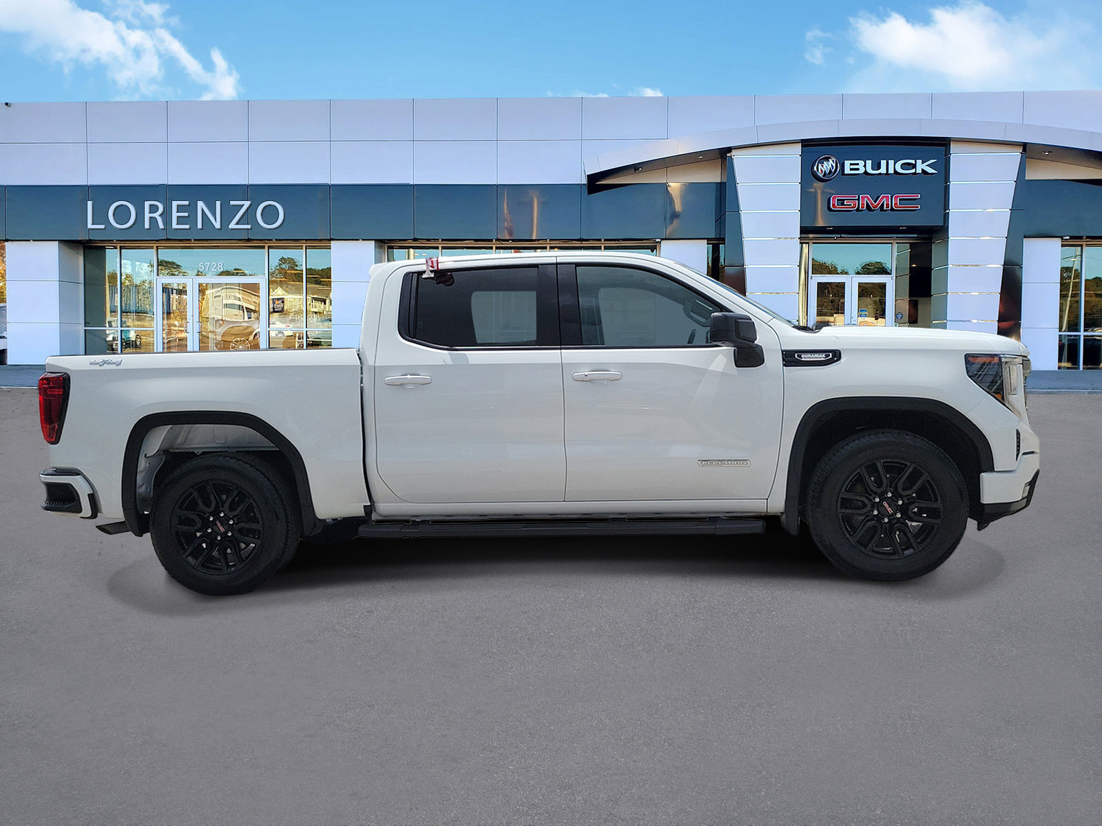 Used 2024 GMC Sierra 1500 Elevation AWD/4WD image 4