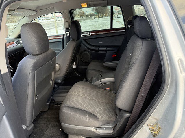 Used 2006 Chrysler Pacifica Touring FWD image 10