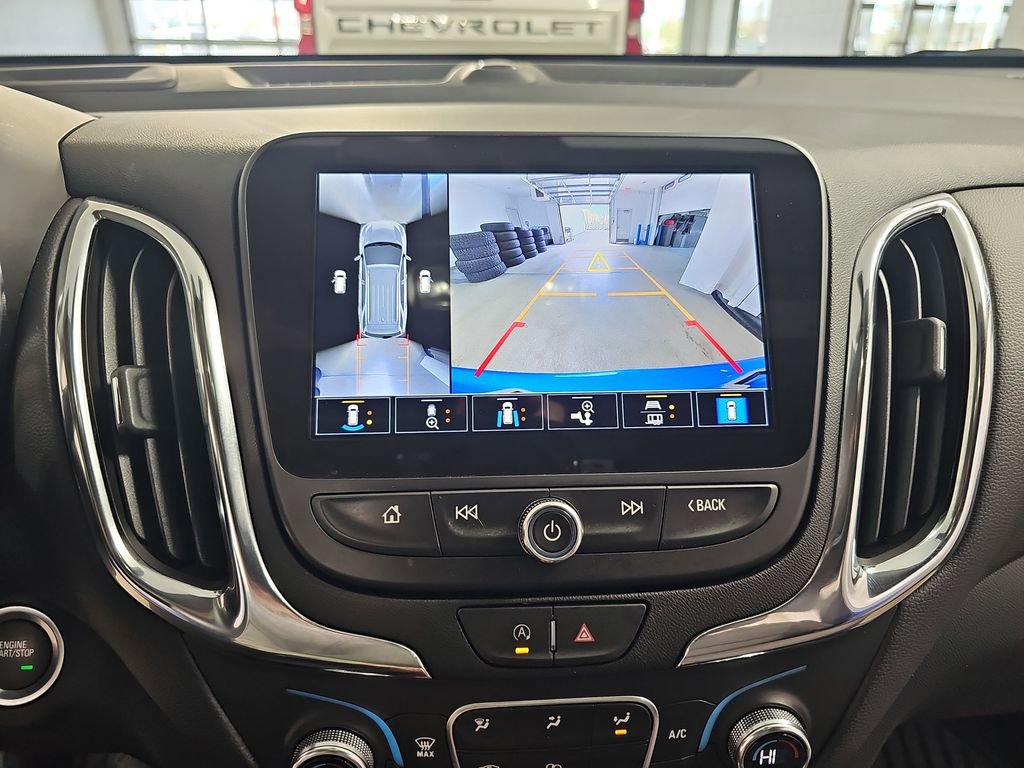 Used 2024 Chevrolet Equinox LT AWD/4WD image 28