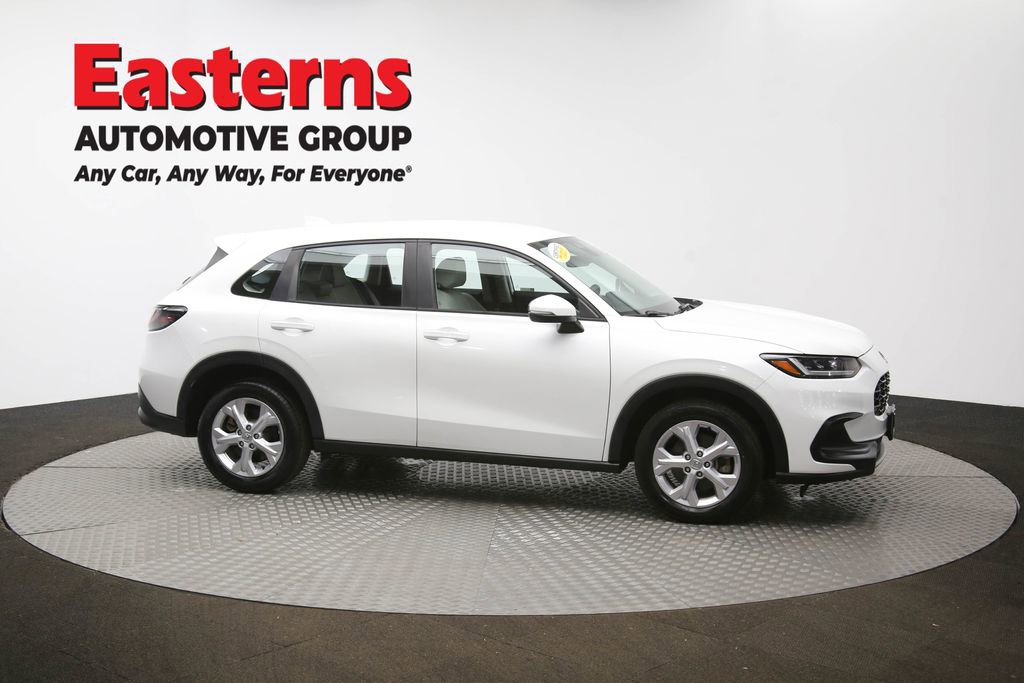 Used 2023 Honda HR-V LX image 44