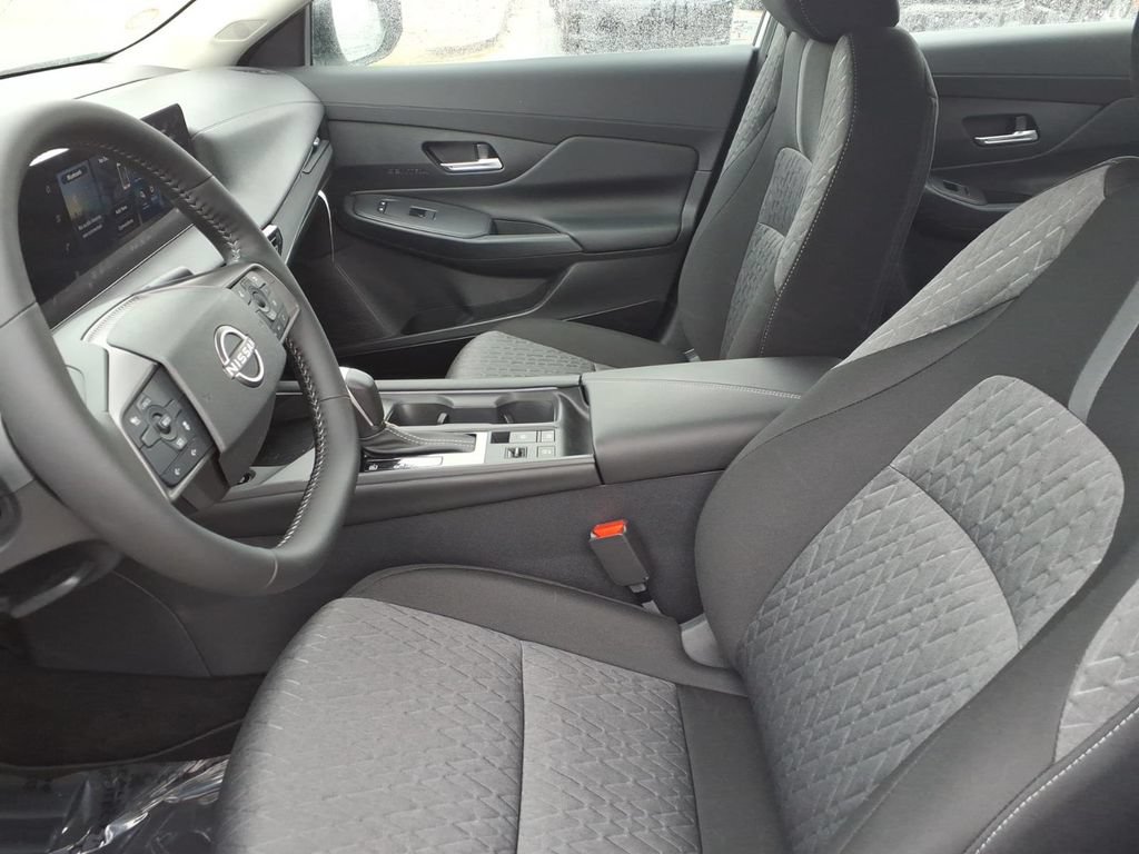 New 2026 Nissan Sentra SV w/ SV Convenience Package FWD image 16