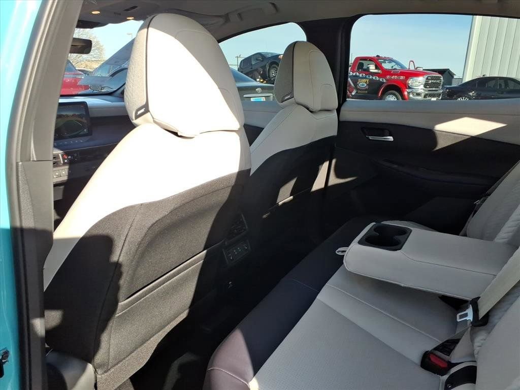 New 2026 Nissan Leaf Platinum+ image 29