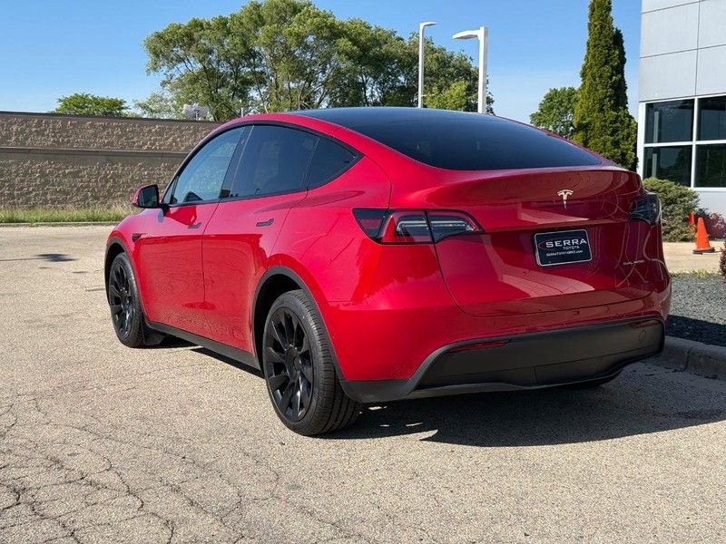 Used 2022 Tesla Model Y Long Range AWD/4WD image 5