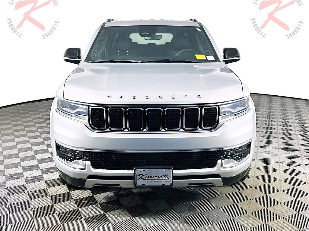 Used 2024 Jeep Wagoneer L Series II w/ Flexible Seating Group video 2