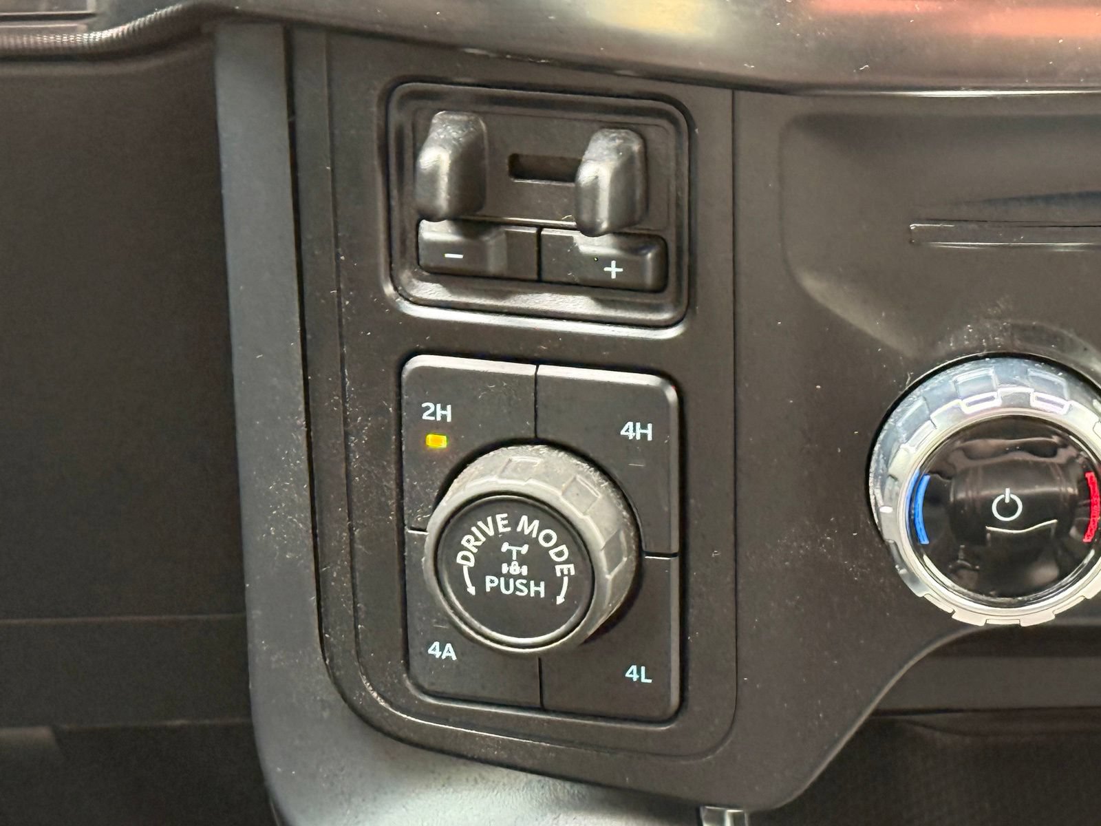 Used 2024 Ford F150 Raptor AWD/4WD image 24