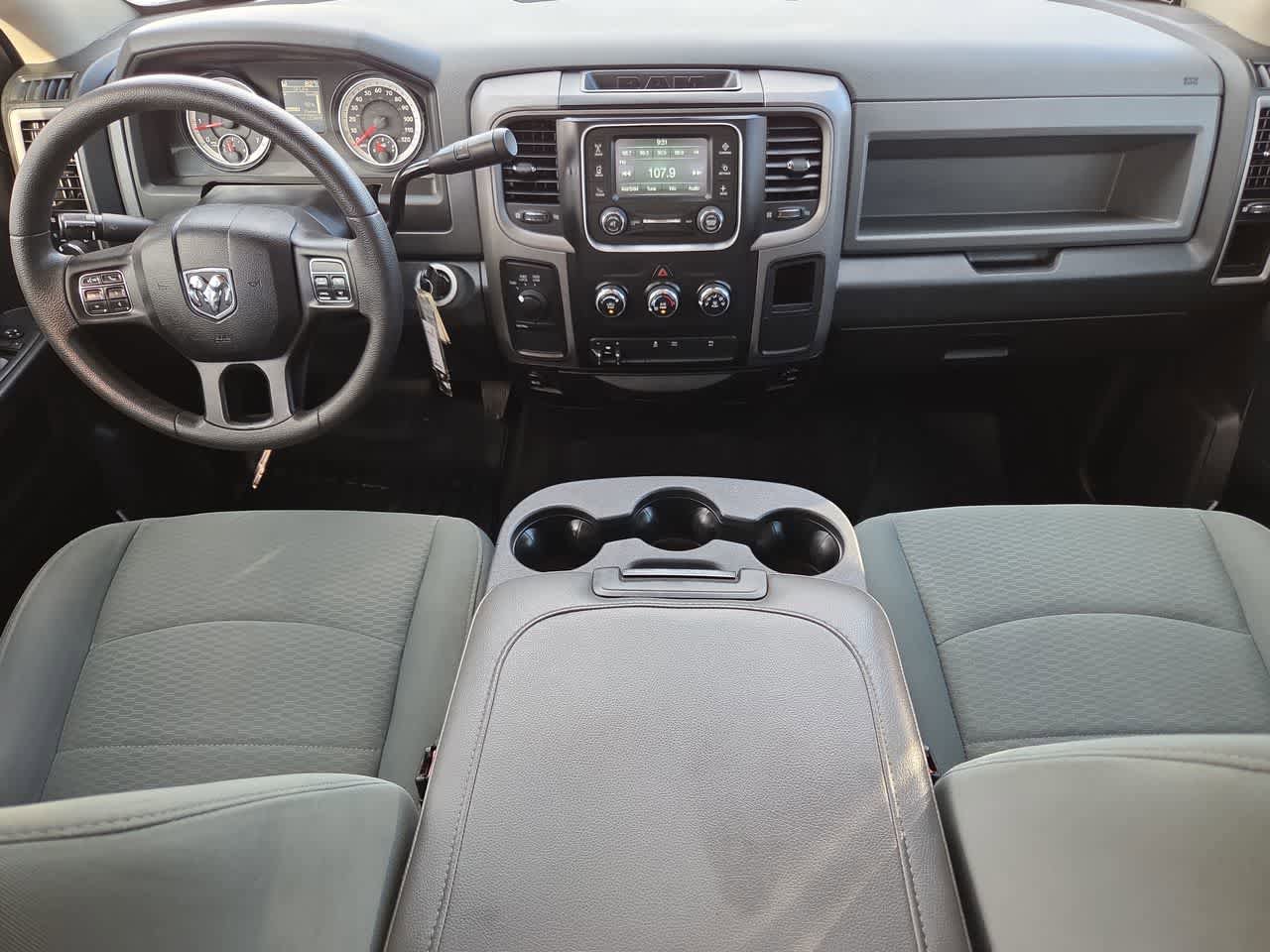 Used 2015 RAM 2500 Tradesman w/ Chrome Appearance Group AWD/4WD image 13