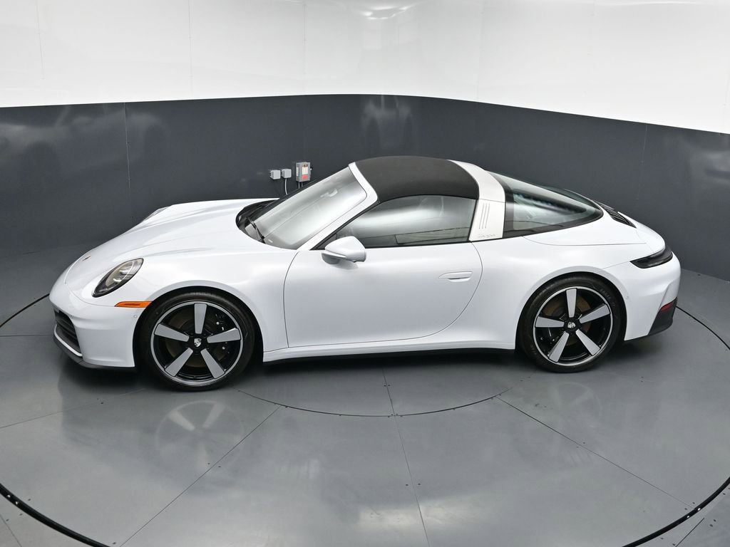 Certified 2026 Porsche 911 Targa 4S AWD/4WD image 16