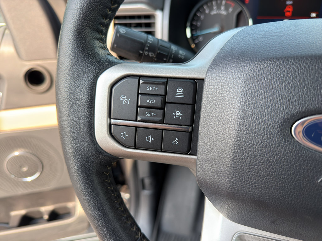 Used 2022 Ford Expedition Max XLT RWD image 16