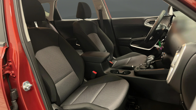 Used 2023 Kia Soul LX FWD image 15
