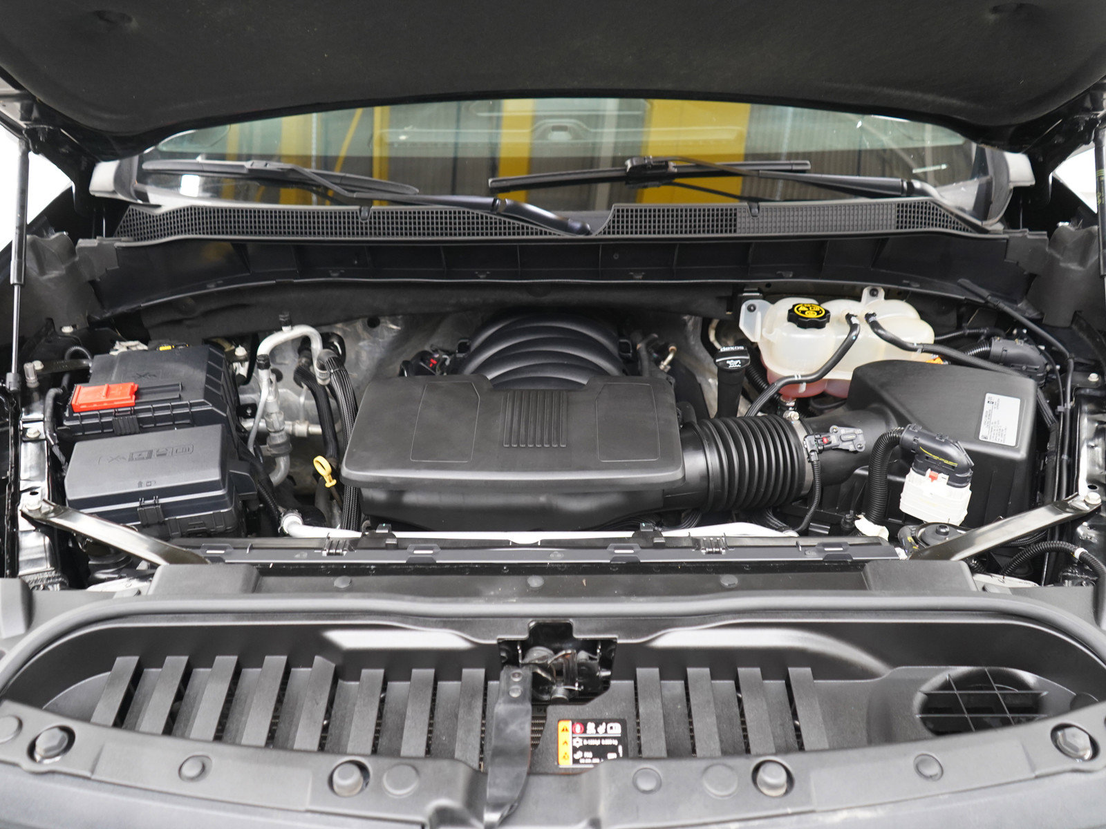 Used 2020 Chevrolet Silverado 1500 RST AWD/4WD image 31