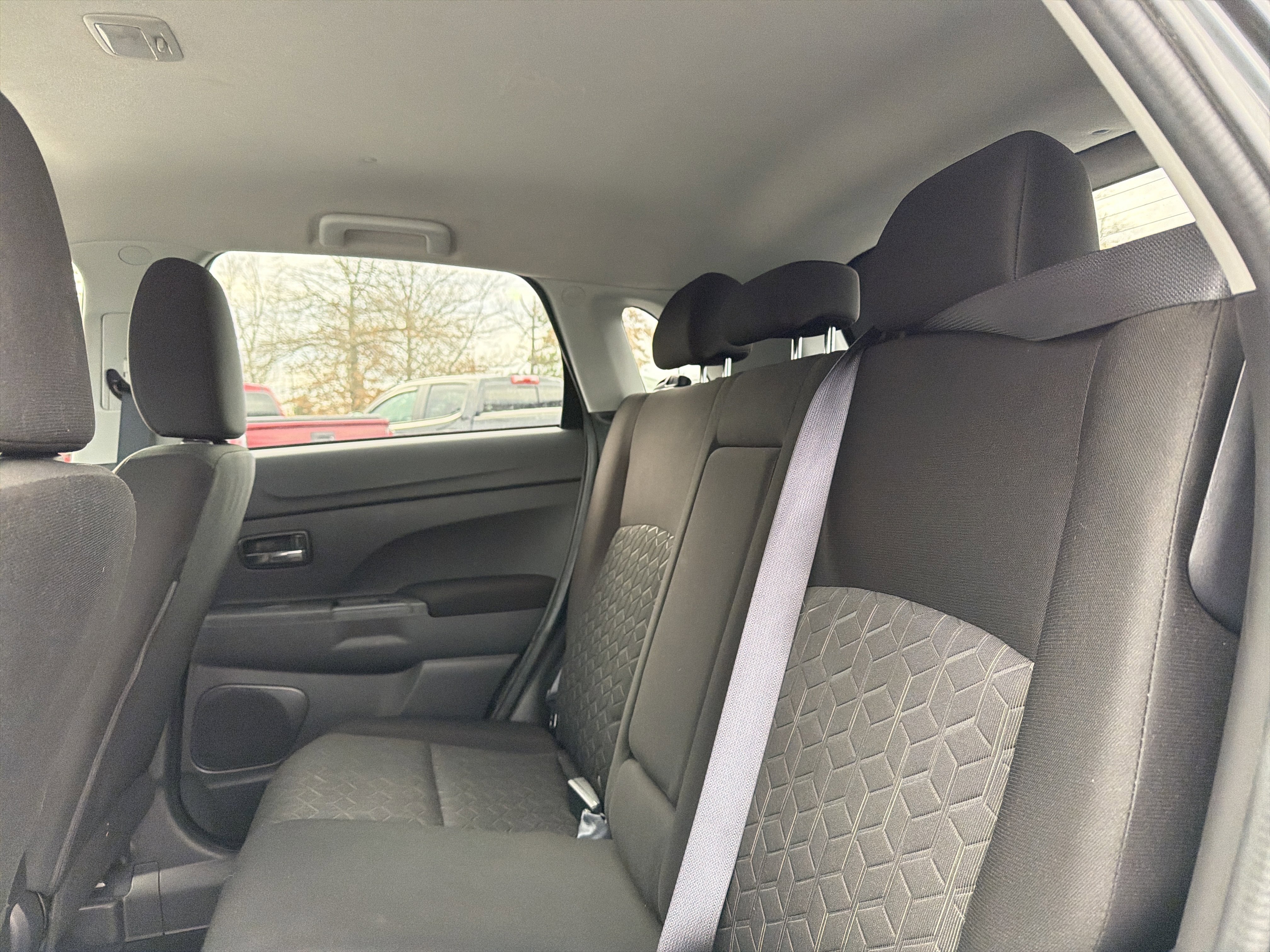 Used 2024 Mitsubishi Outlander Sport ES image 28