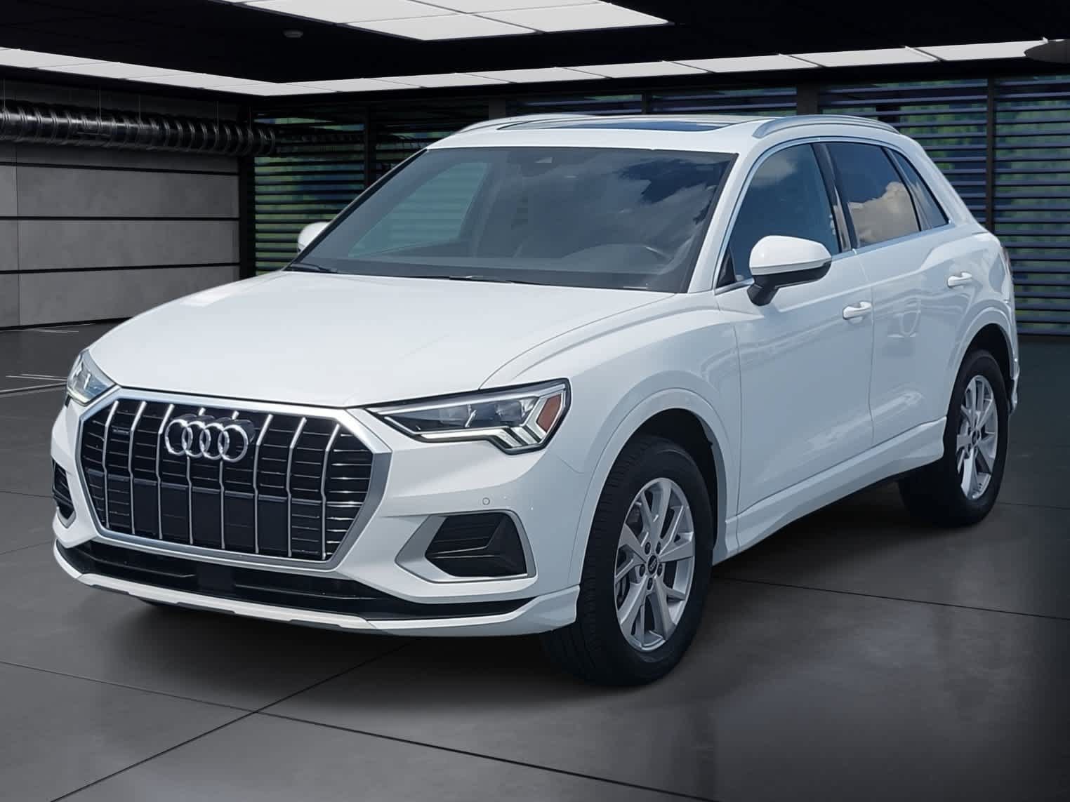 Certified 2024 Audi Q3 2.0T Premium w/ Convenience Package