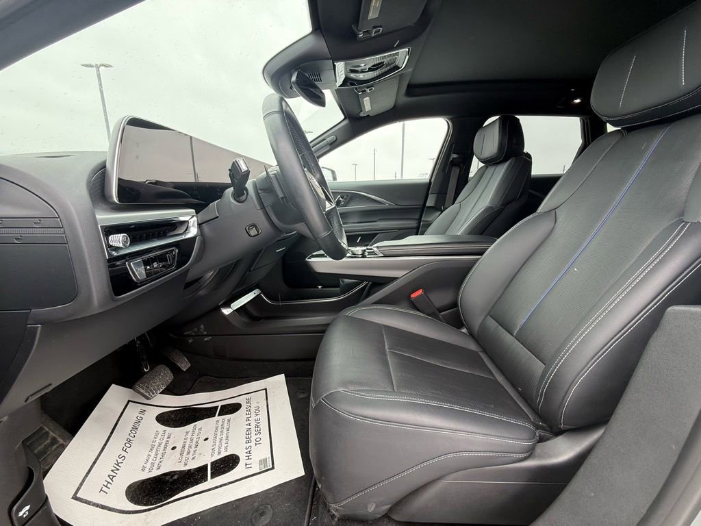 Certified 2024 Cadillac Lyriq Sport image 29