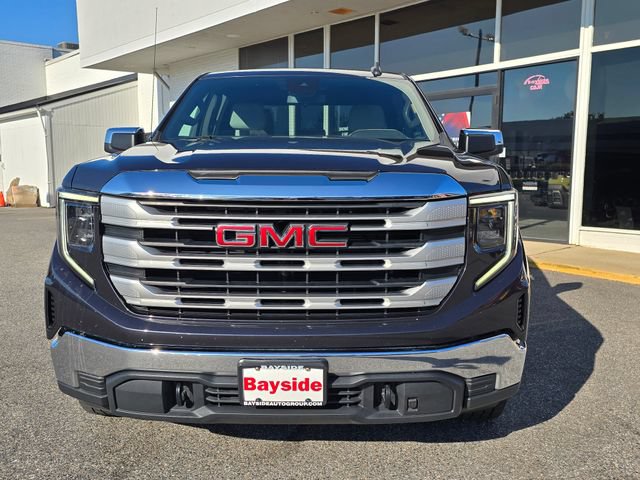 Used 2022 GMC Sierra 1500 SLE w/ X31 Off-Road Package AWD/4WD image 4