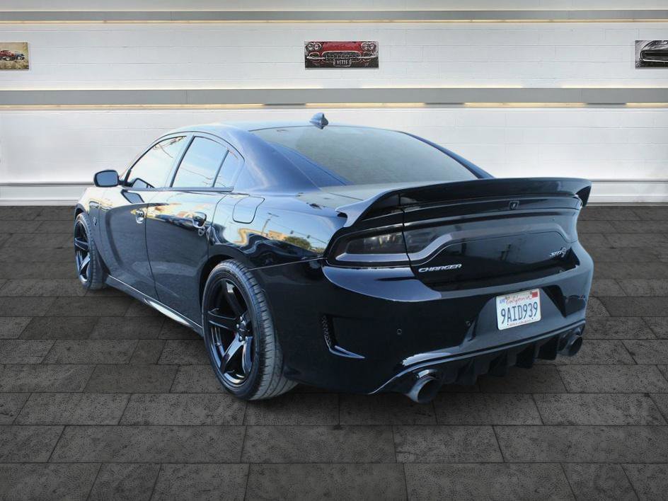 Used 2018 Dodge Charger SRT Hellcat w/ Harman/Kardon Audio Group RWD image 6