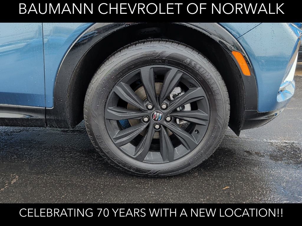 Used 2024 Buick Envista Sport Touring w/ Convenience I Package image 9