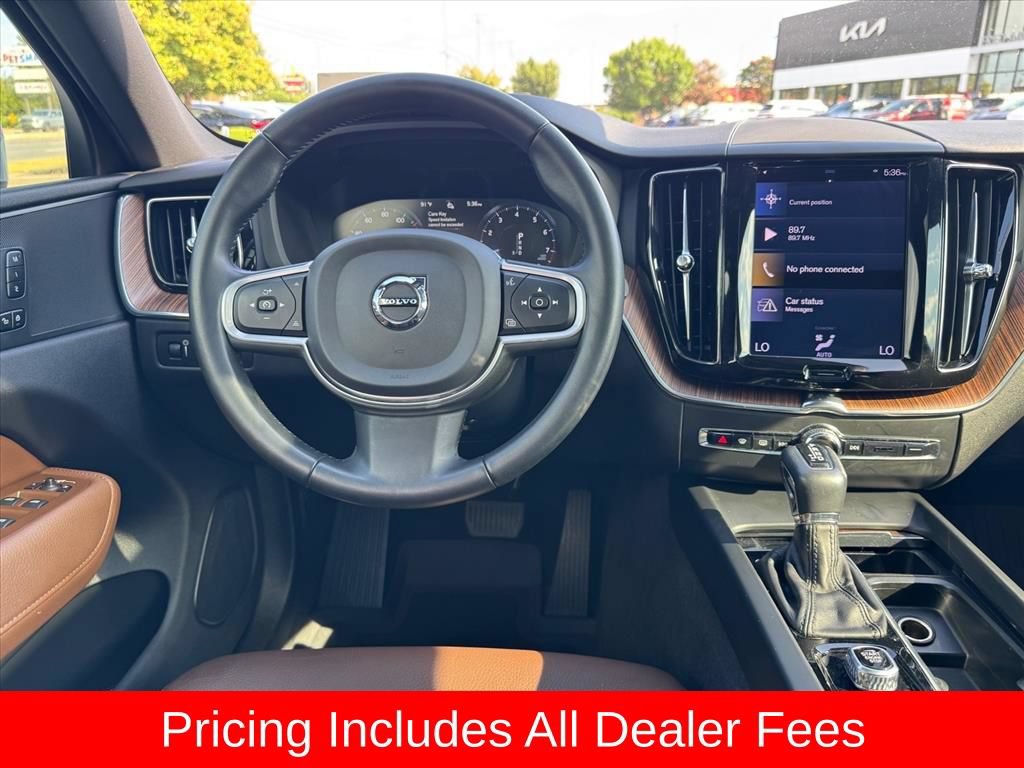 Used 2021 Volvo XC60 T5 Momentum w/ Protection Package Premier FWD image 13