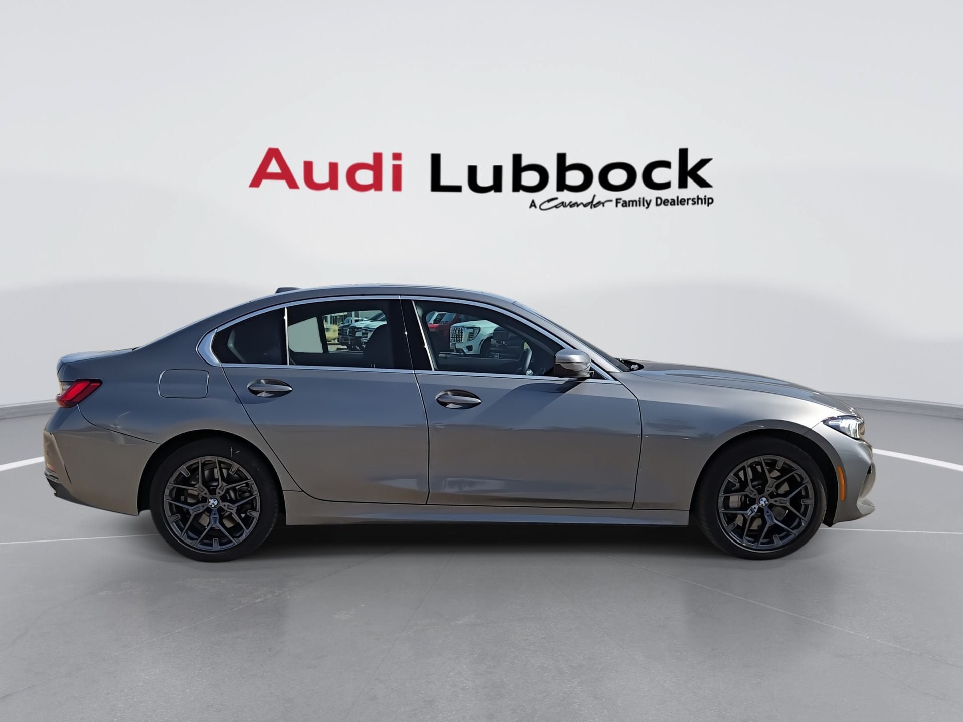 Used 2026 BMW 330i xDrive Sedan AWD/4WD image 9