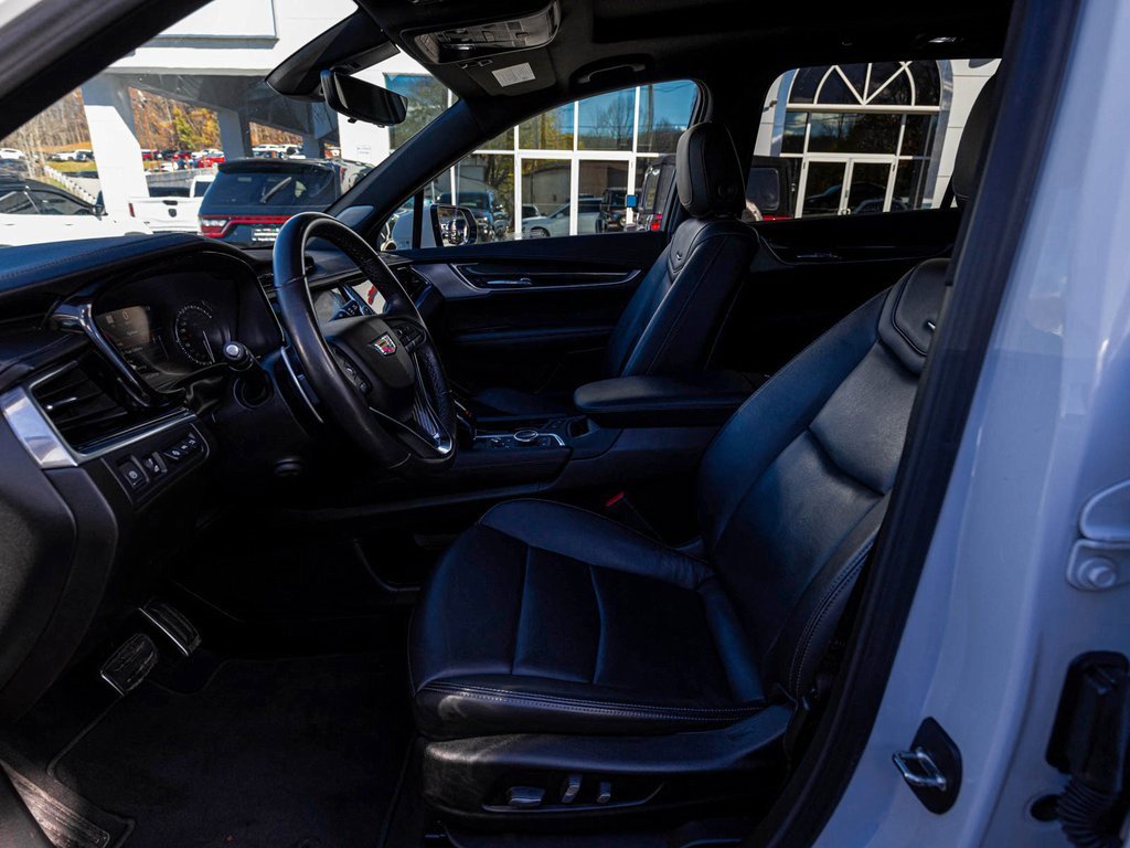 Used 2023 Cadillac XT6 Sport image 27