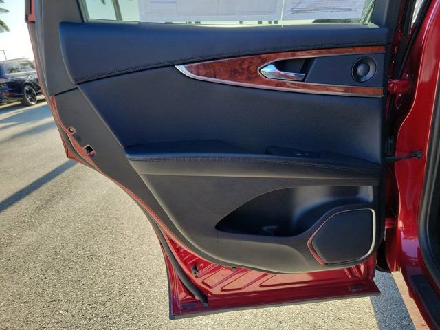 Certified 2019 Lincoln Nautilus Reserve image 15