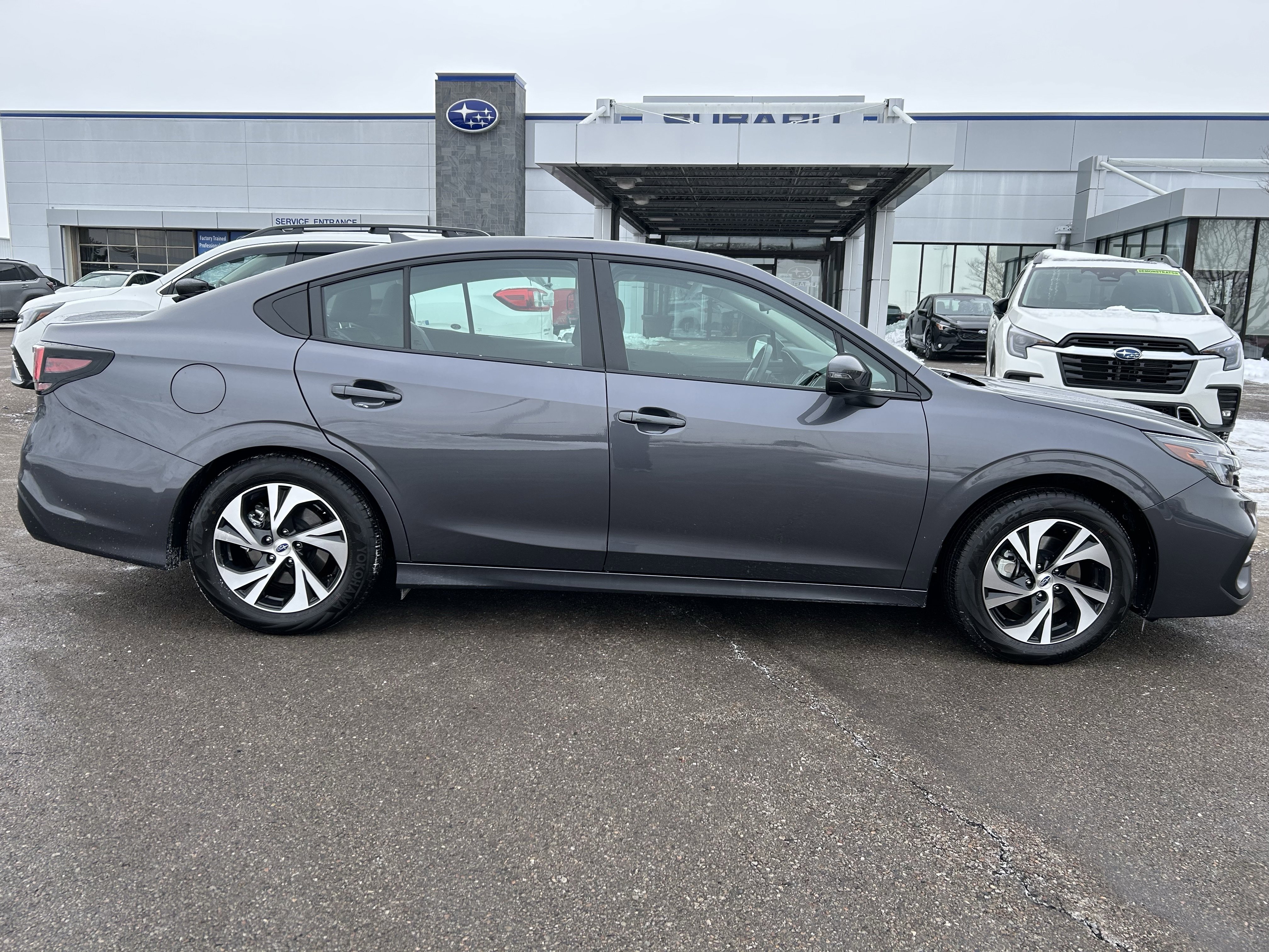 Used 2025 Subaru Legacy Premium image 8