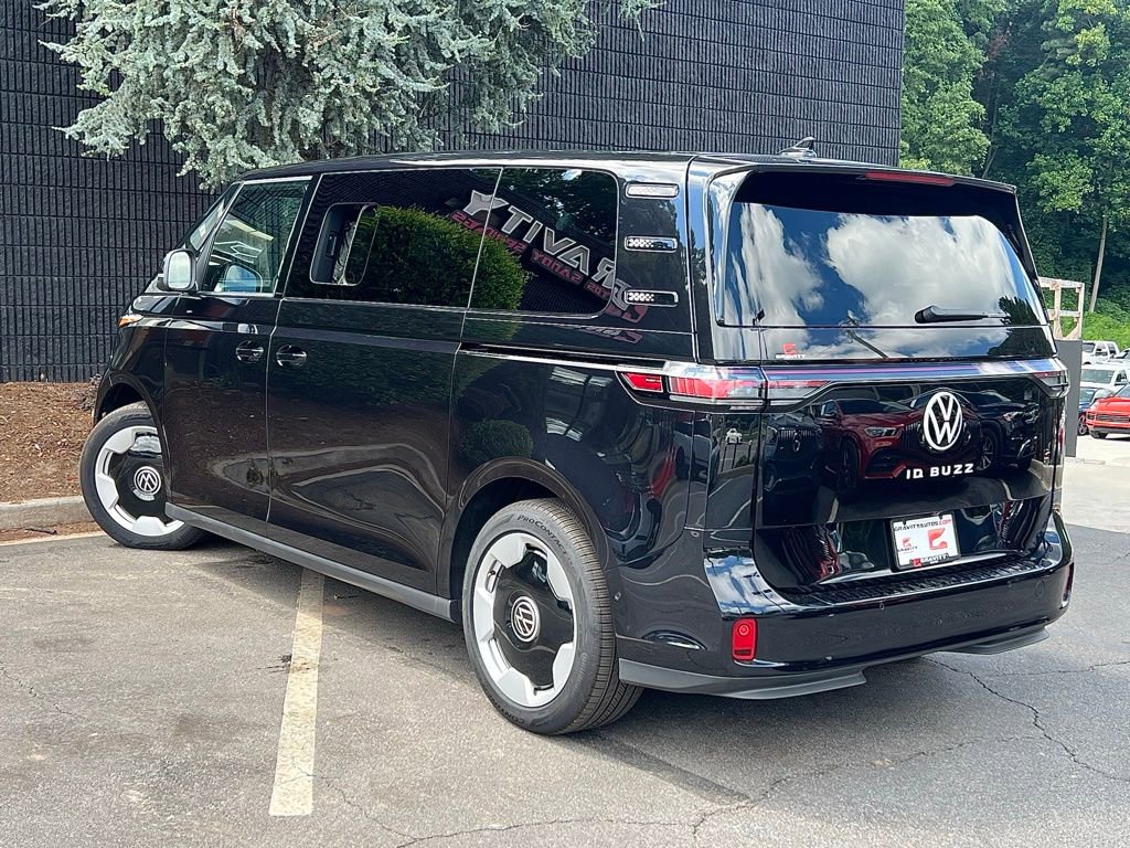 Used 2025 Volkswagen ID. Buzz Pro S image 17