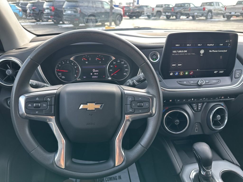 Certified 2023 Chevrolet Blazer LT w/ Convenience Package image 18