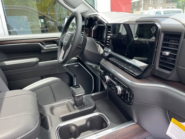 New 2026 GMC Sierra 1500 SLT w/ SLT Premium Plus Package AWD/4WD image 13