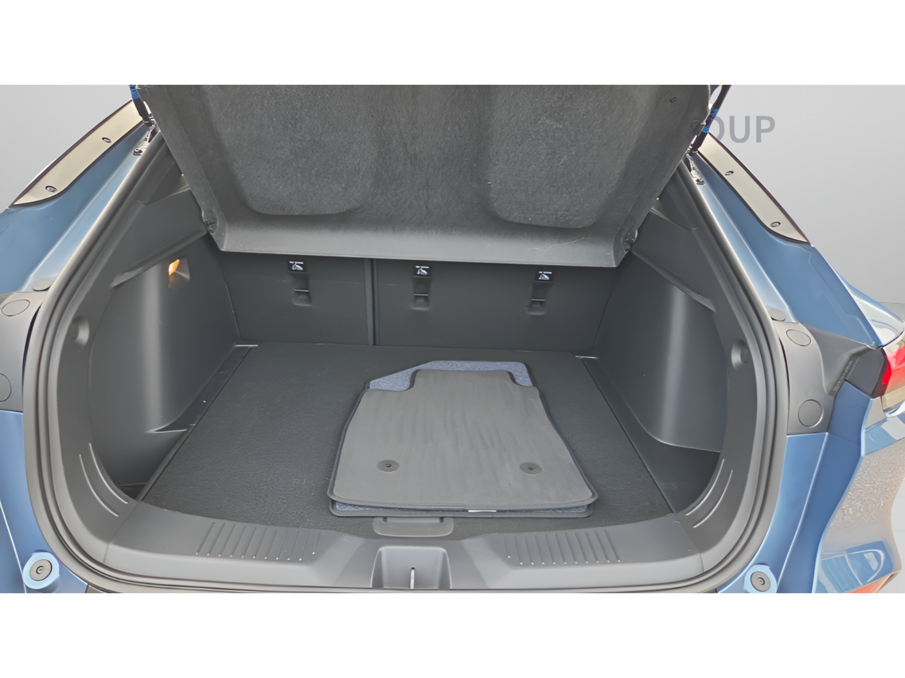 Certified 2025 Buick Envista Preferred FWD image 13