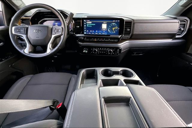 Used 2024 Chevrolet Silverado 1500 LT Trail Boss w/ Protection Package image 7