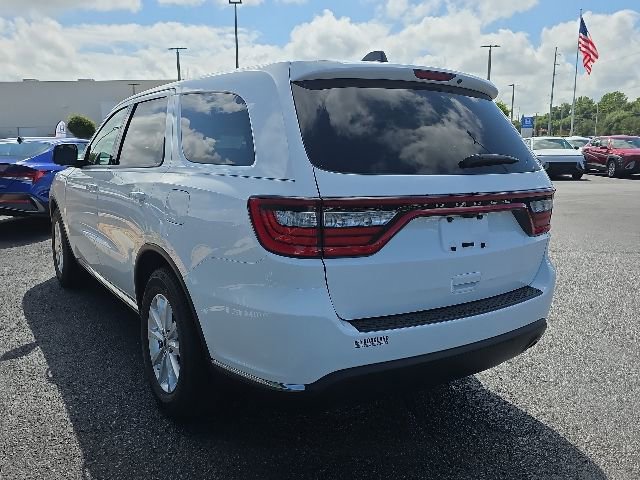 Used 2020 Dodge Durango SXT w/ 3rd Row Seating Group RWD image 3