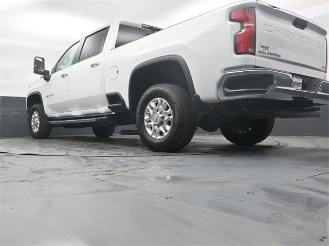 Used 2024 Chevrolet Silverado 2500 LTZ w/ LTZ Convenience Package image 44