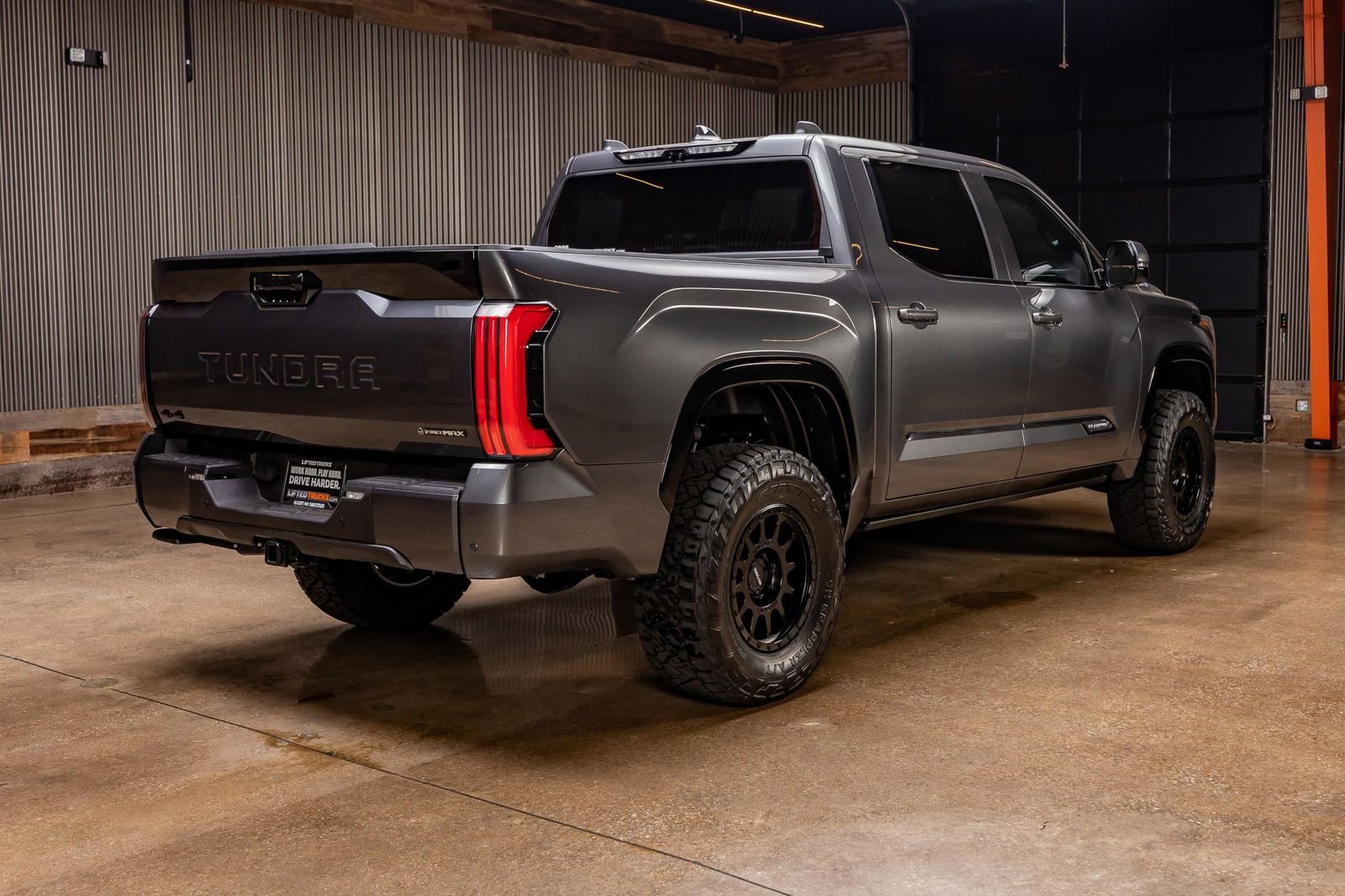 Used 2025 Toyota Tundra Platinum image 10