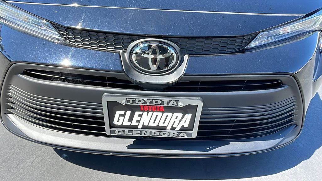 Used 2026 Toyota Corolla LE FWD image 9