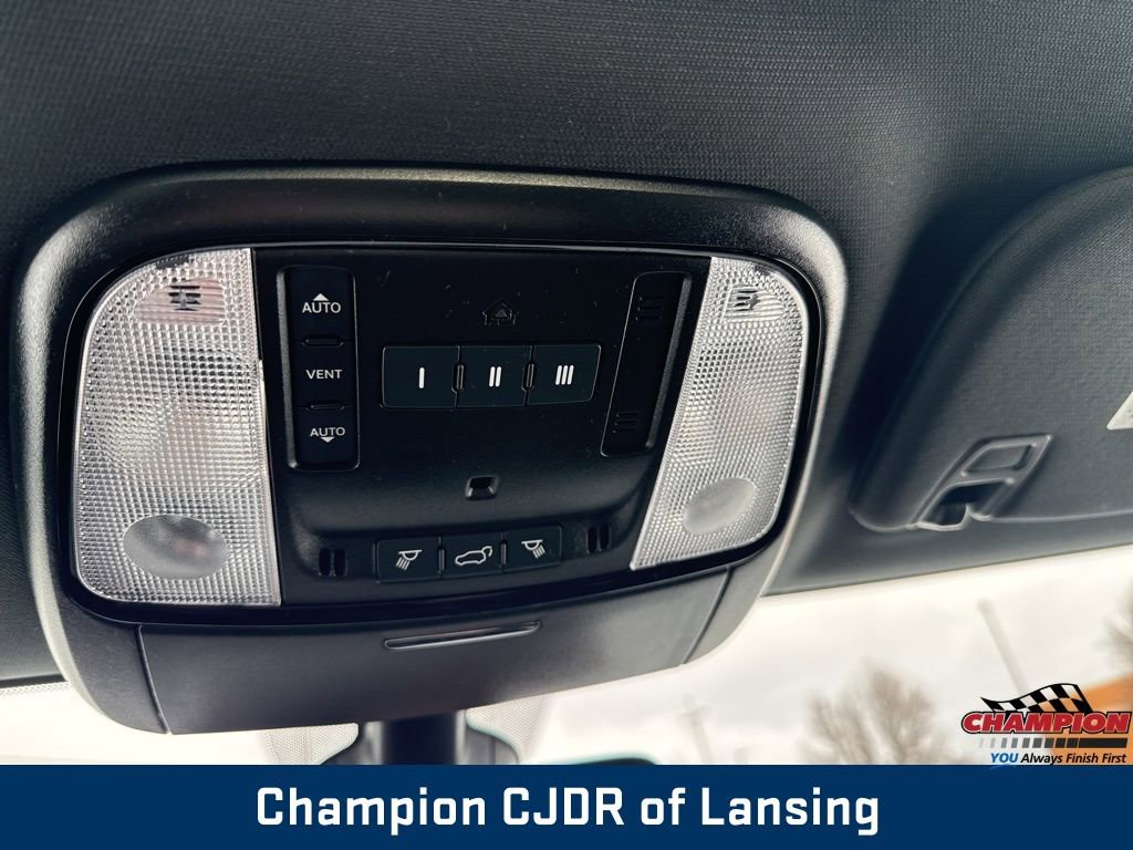 Used 2022 Dodge Durango SRT w/ Trailer Tow Group IV image 35