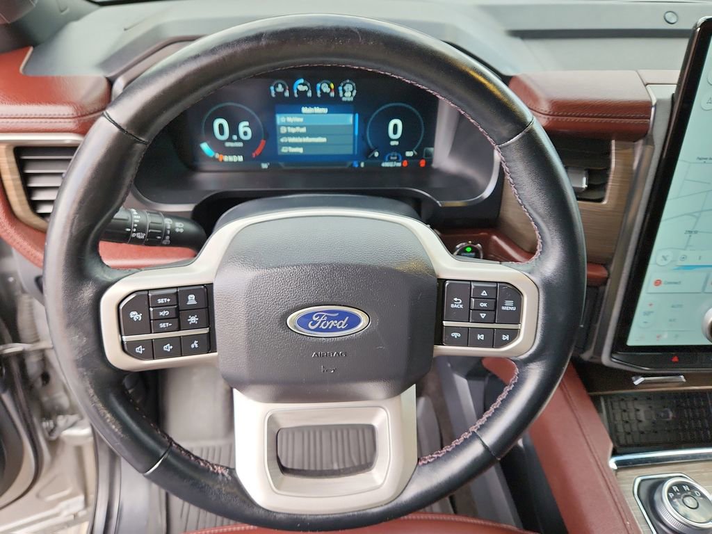 Used 2022 Ford Expedition Limited image 24